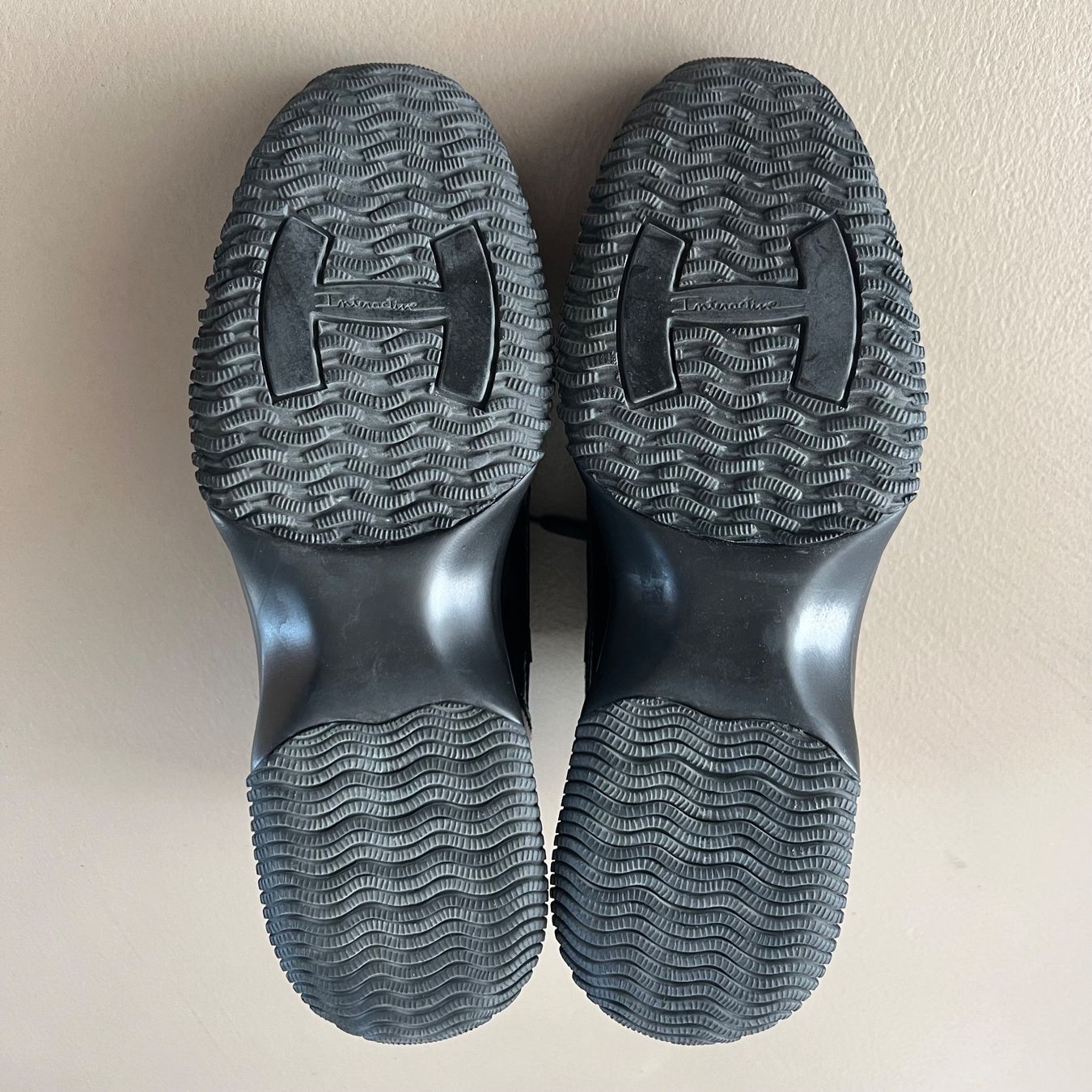 Hogan Scarpe da donna: neuwertiger HOGAN Sneaker Interactive 🖤 – Usato da Zürich venduto da ClosetQueen 8