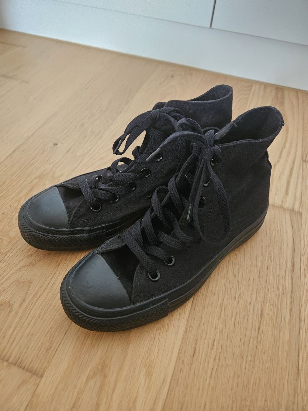 Converse Scarpe da donna: Converse All Star Chucks Gr. 36.5 – Usato da Abtwil AG venduto da Ayline.a8