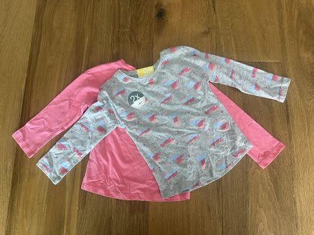 2 Mädchen Langarmshirts Grösse 98 neu mit Etikett