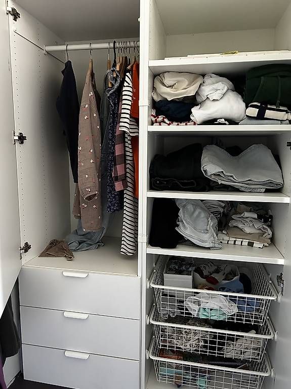 Armadi: Schrank  – Usato da Bern venduto da Stewi83 1