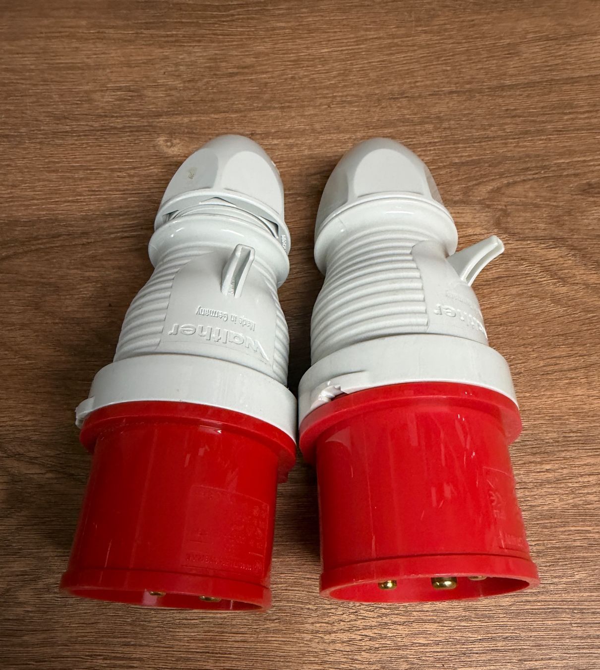 Walther Spine: 2x Walther Starkstrom Stecker, 5-polig, Rot/Weiss – Nuovo (secondo la descrizione) da Nussbaumen AG venduto da angsal