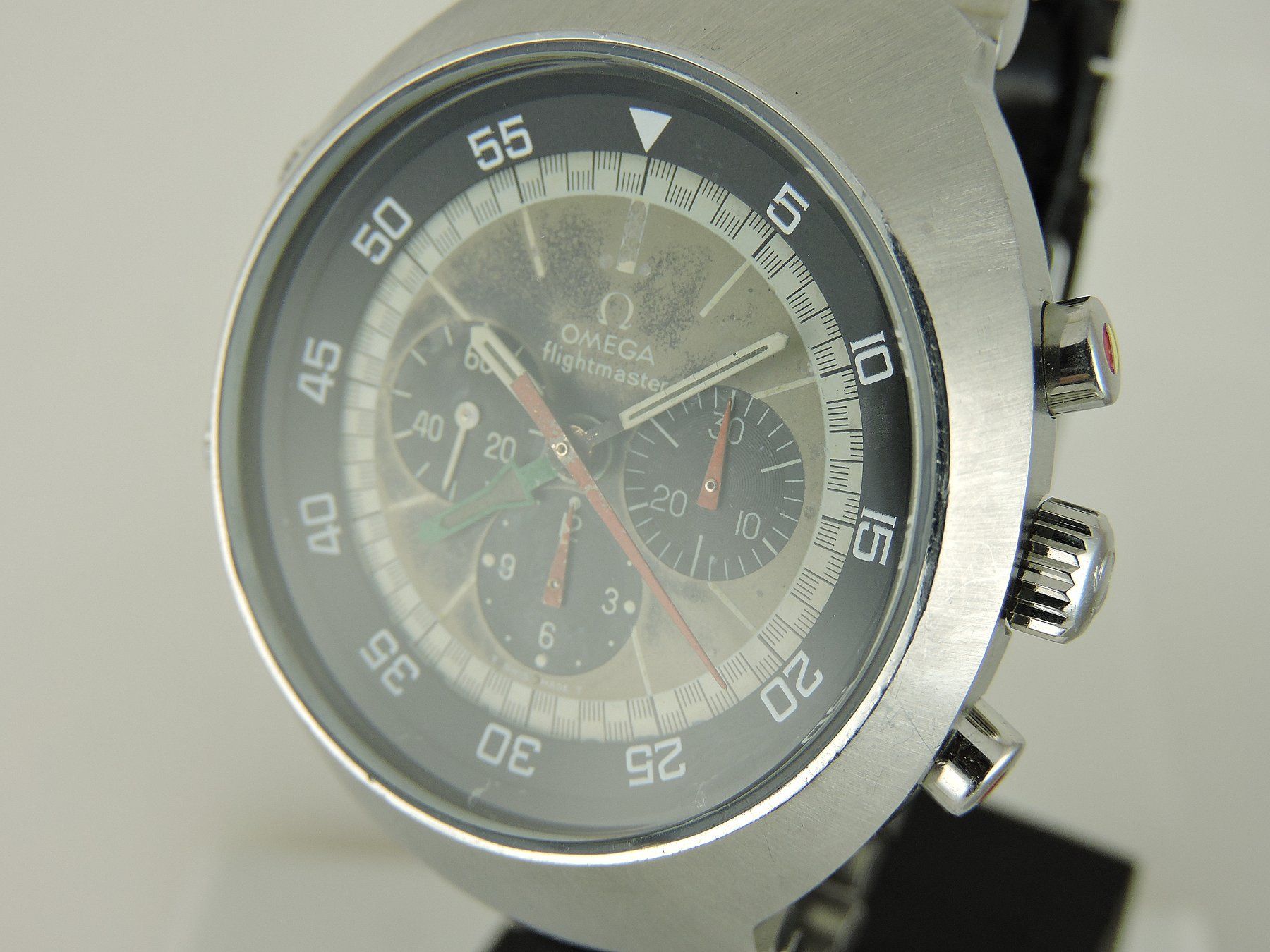 Omega Uhren: 1975 Omega Flightmaster 145.036 - Serviced cal. 911 – Gebraucht aus Bern von Vintage-Oyster 5
