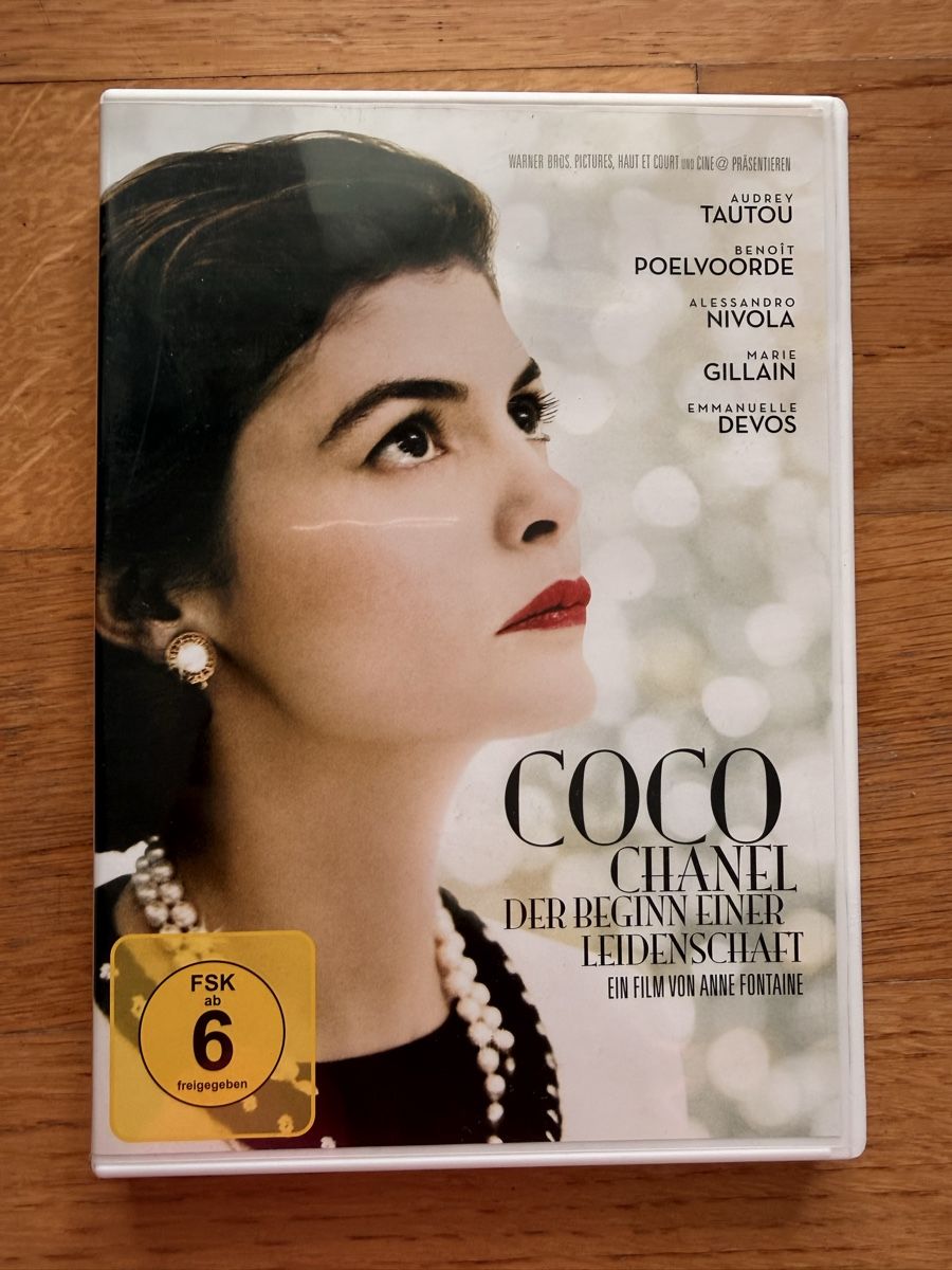 Tutti i DVDs: Coco Chanel - Der Beginn einer Leidenschaft DVD – Usato da Kölliken venduto da nerdorado