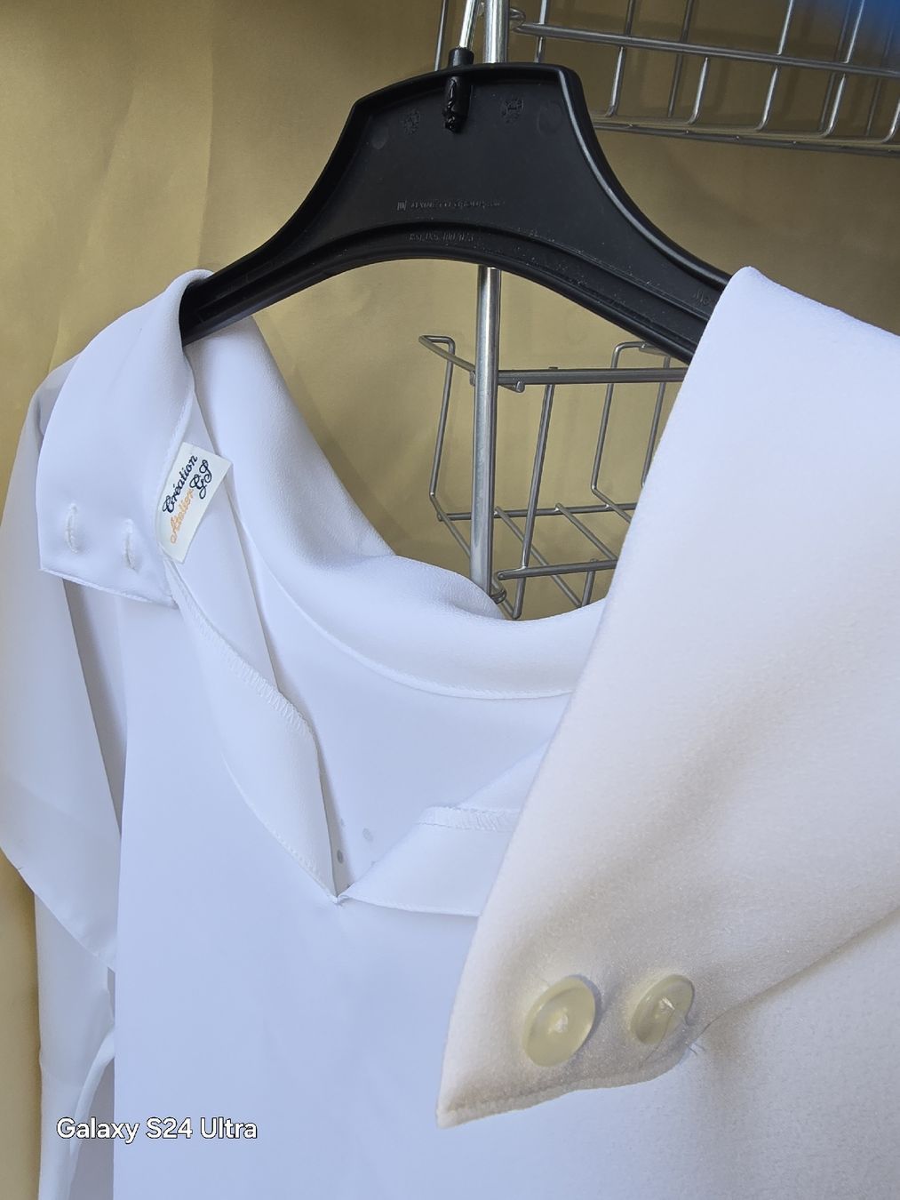 Lotti di vestiti: 4er Set Blusen, Gr. 52, verschiedene Designs – Usato da Gelterfingen venduto da charly3333 5
