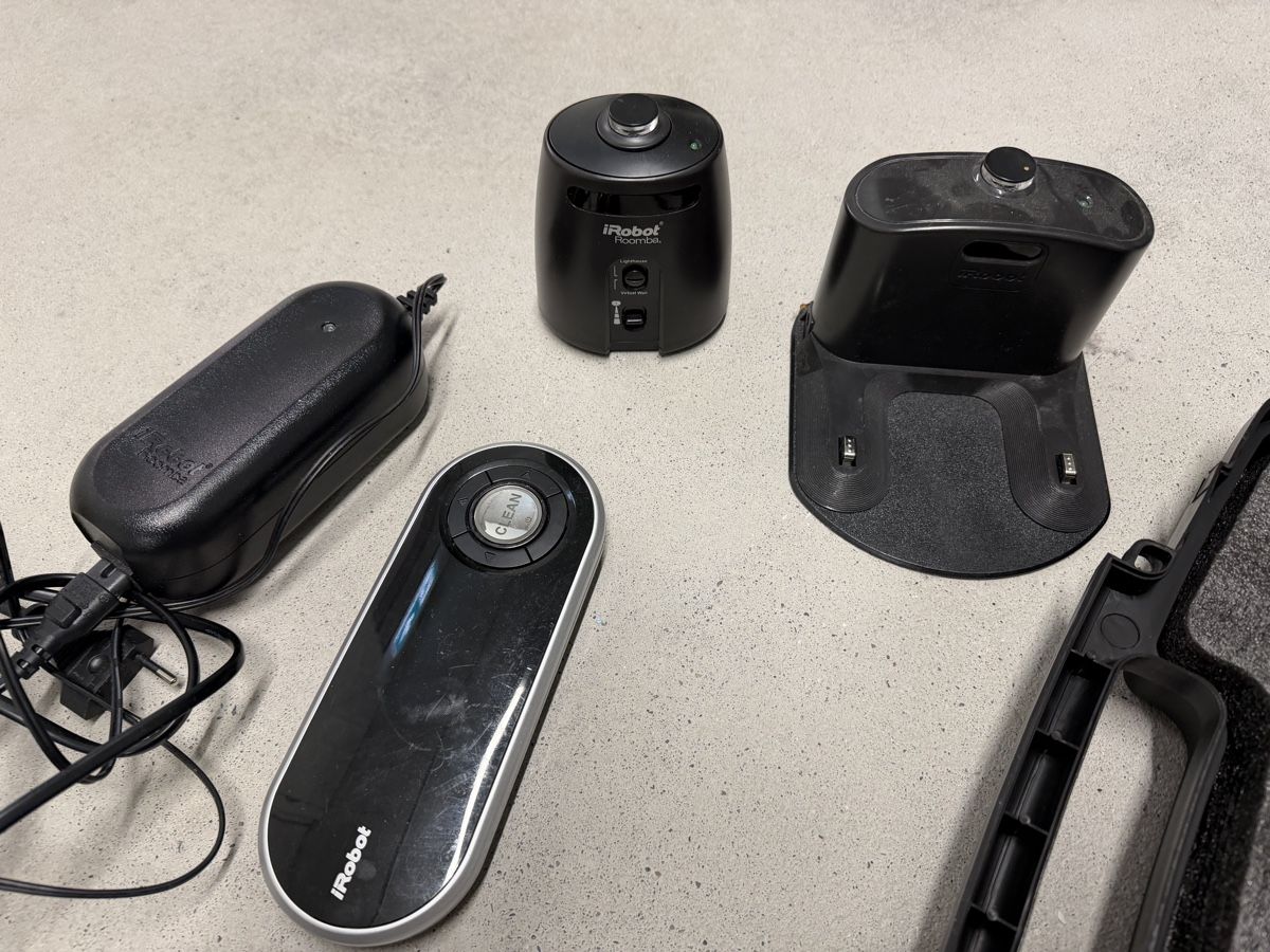 Irobot Aspirapolveri & Accessori: Saugroboter – Difettoso da Zürich venduto da schmickels 4