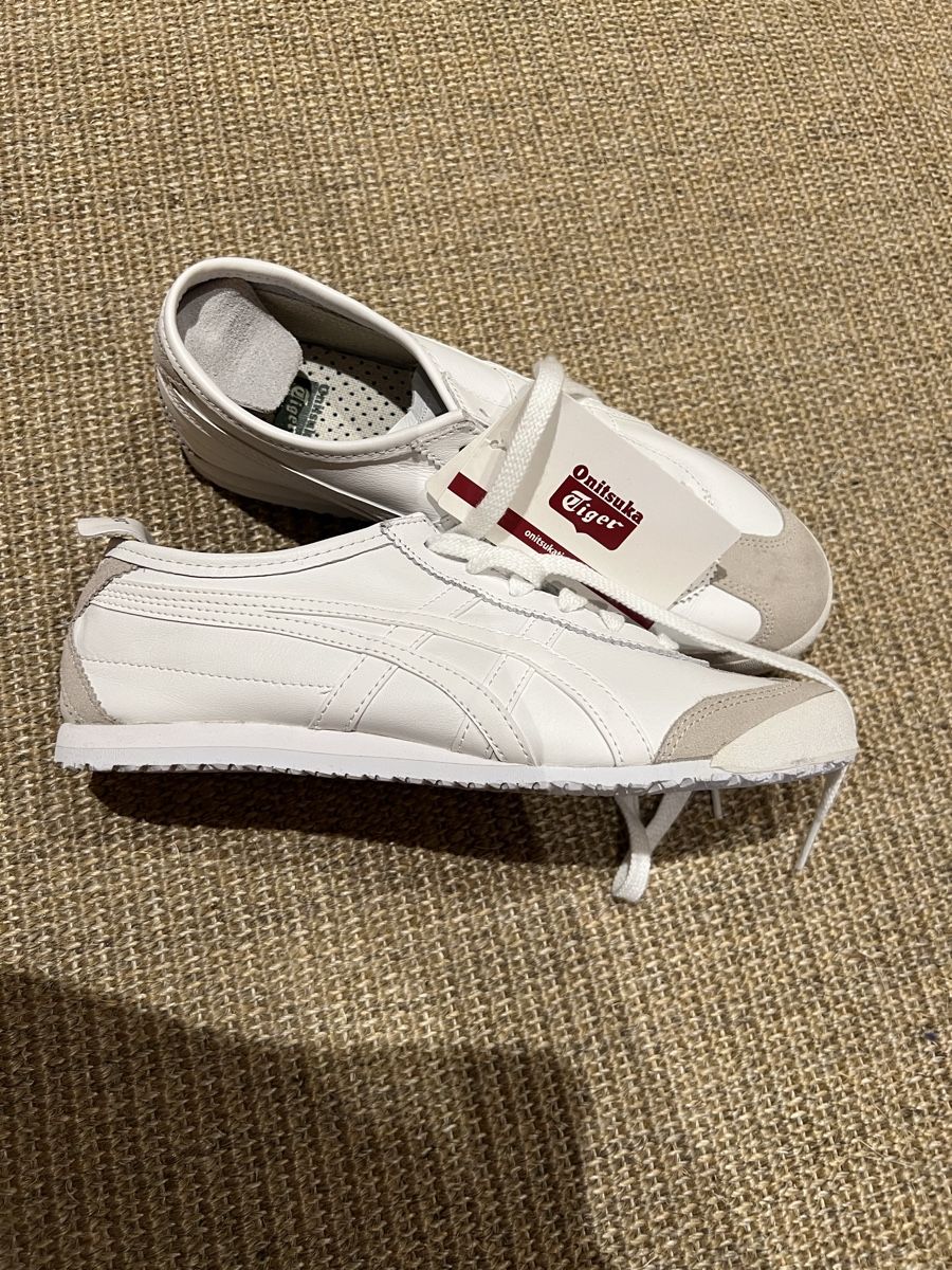 Onitsuka Scarpe da donna: Original Ornitsuka Mexiko 66 – Nuovo (secondo la descrizione) da Schaffhausen venduto da Coch 1