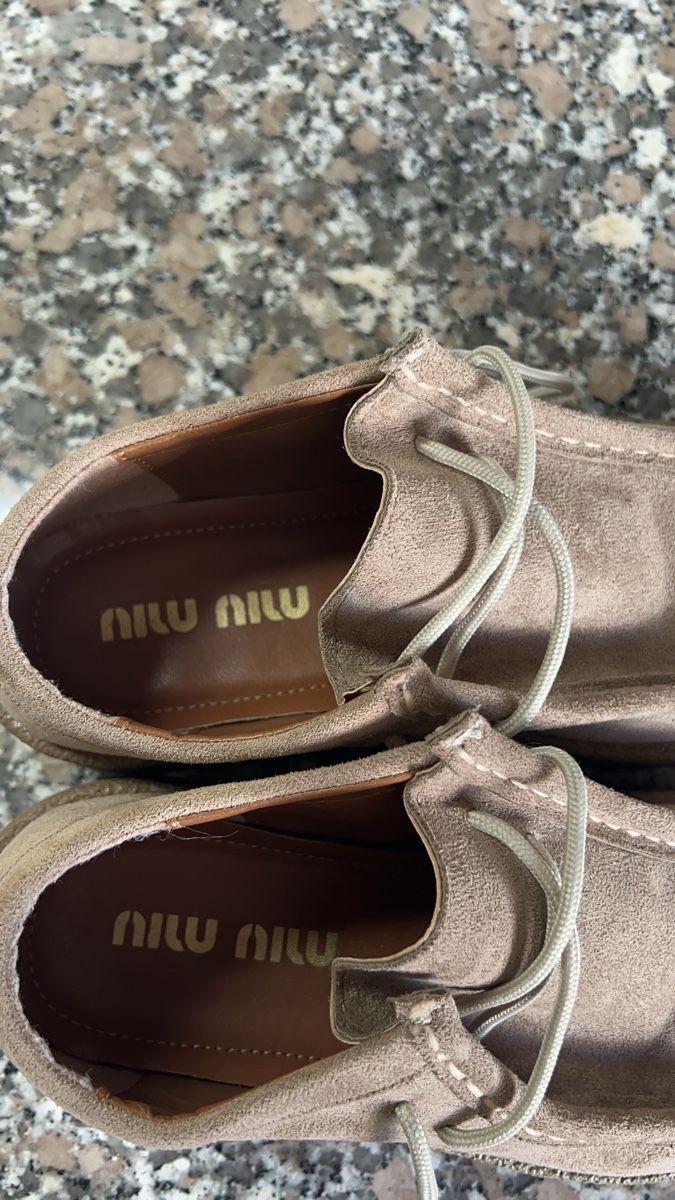 Chaussures femmes: Chaussures Miu Miu  – Neuf (Voir description) à Peseux par ame_92qv 1