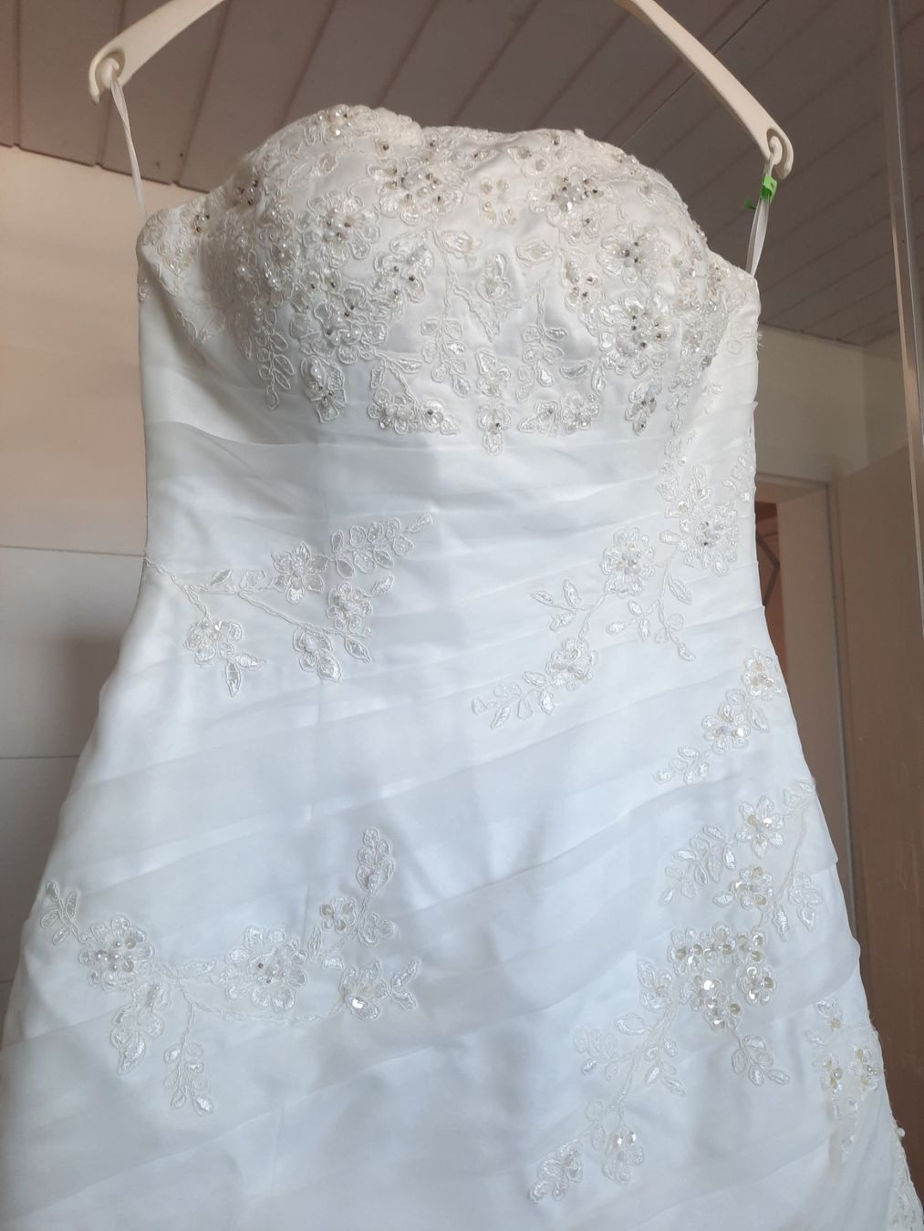 Vestiti: Hochzeitskleid Gr.36/38 – Usato da Frauenfeld venduto da tigerente1 5