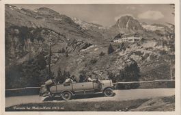 Postauto mit Maloja-Kulm