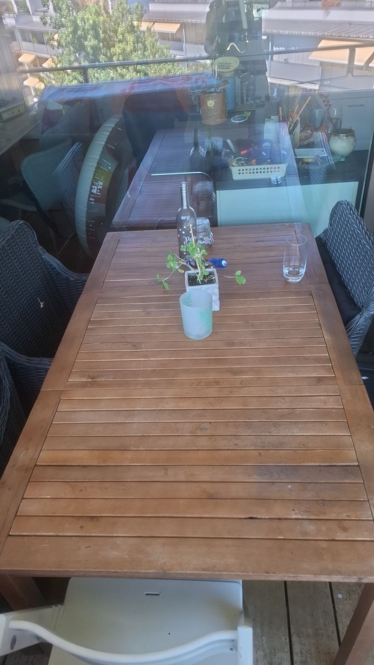 Tische: Balkon/Gartentisch Braun 90x150cm – Gebraucht aus Zürich von sil_2yhh