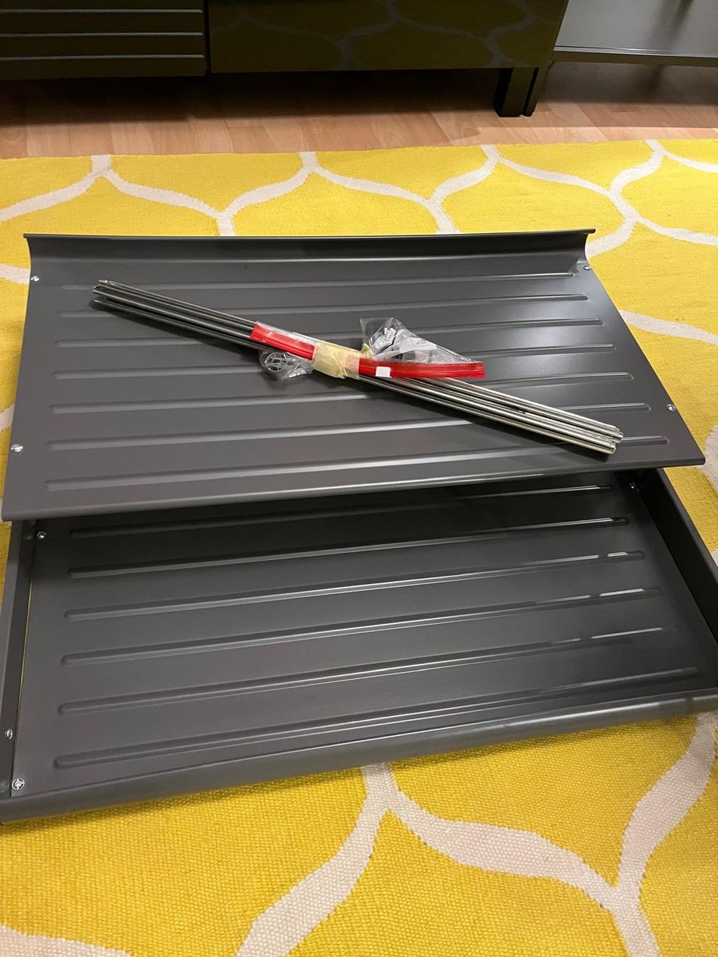 Scaffali: 4 X Ikea Komplement Pull-out shoe shelf, dark grey, for PAX – Usato da Urdorf venduto da ale_yvd2