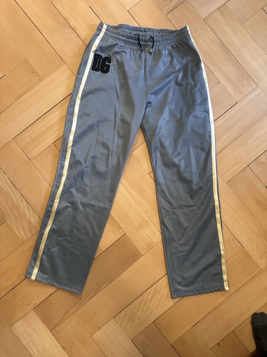 Dolce & Gabbana Pantaloni: Dolce & Gabbana Trainingshose – Usato da Bern venduto da Mancini