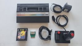 Atari 2600 Konsole + Pac-Man Spiel und Zubehöre