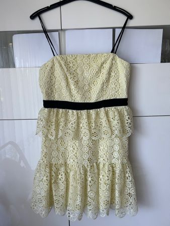 Bardot elegant dress NEW with tag size M