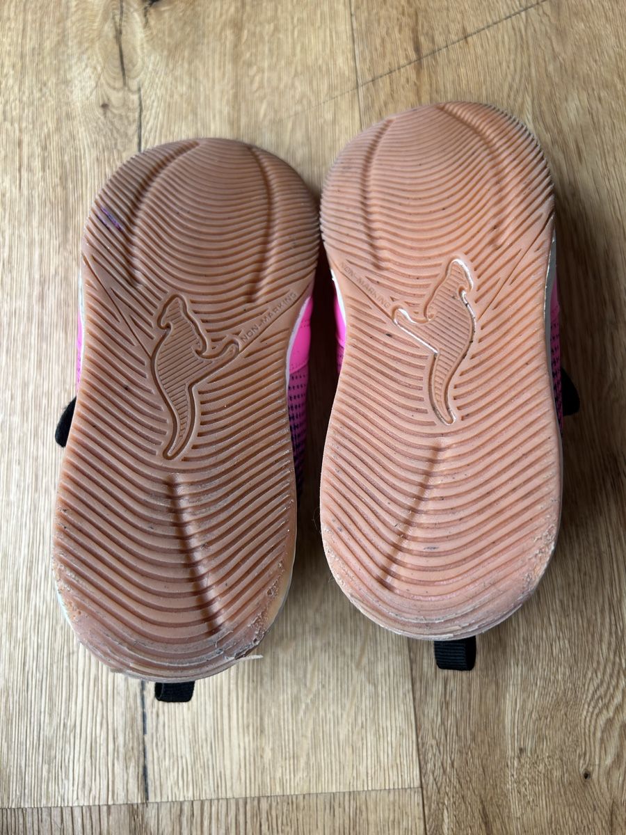 Scarpe per ragazze: KangaROOS Hot Pink Size 34 EU! – Usato da Thalwil venduto da mar_pvx7 3