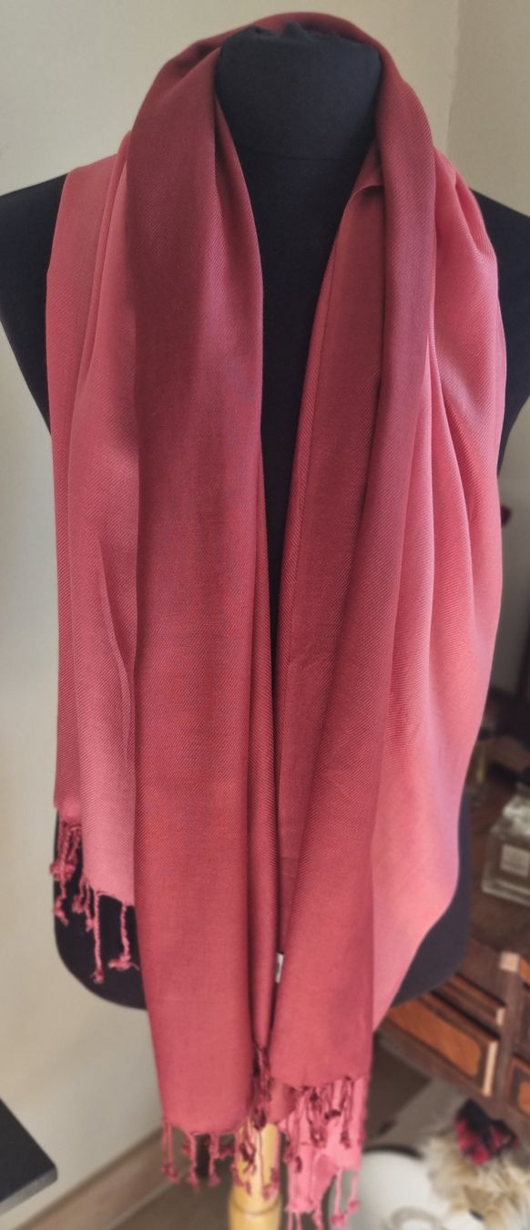 Foulard & Sciarpe: Pashmina écharpe femme – Usato da Borex venduto da mab_28bf 2