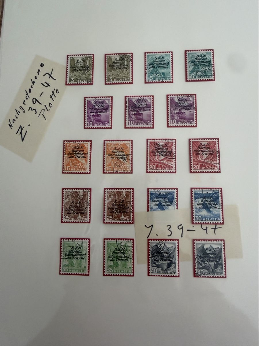 Tous les timbres: Dienstmarken Schweiz – D'occasion à Murgenthal par Tina_4055