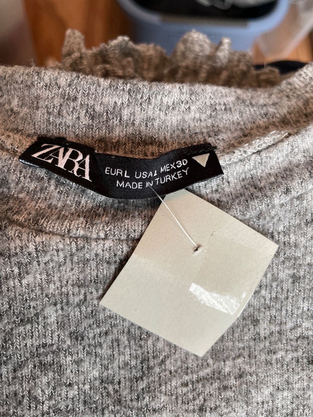 Zara Camicette, T-shirt & Top: Dünner Pullover von ZARA, Grösse L, ca. 170/176 – Usato da Neuenkirch venduto da balani 2