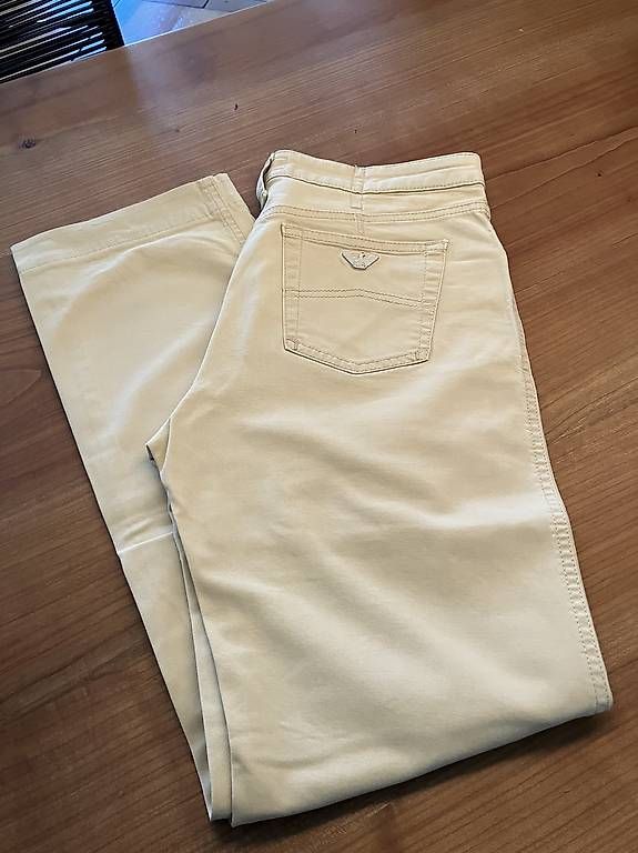 Armani Jeans: Armani Jeans beige 29 (36) – Gebraucht aus Bern von robertch 1