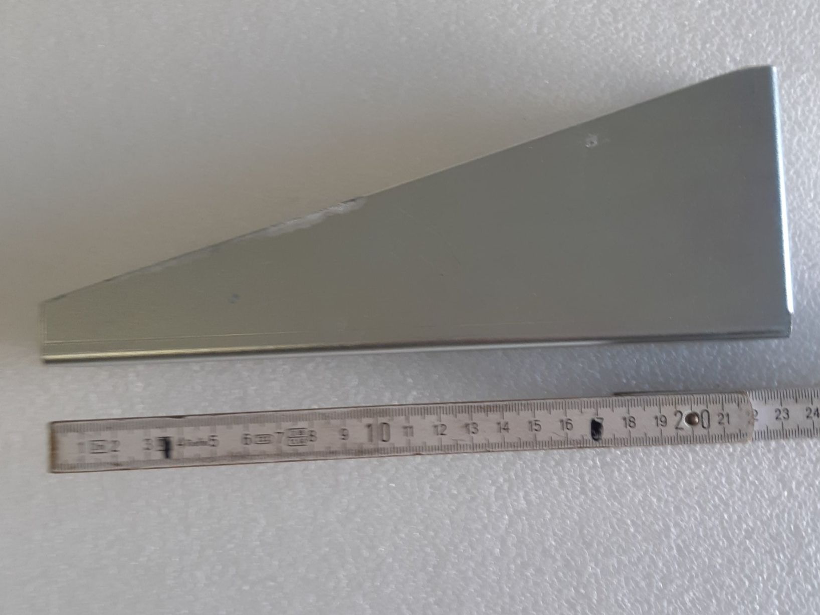Tutte le decorazioni: Restposten, 3 Stck, starker Wandausleger, länge 24cm, – Usato da Eschenbach LU venduto da neg_zw6v 2