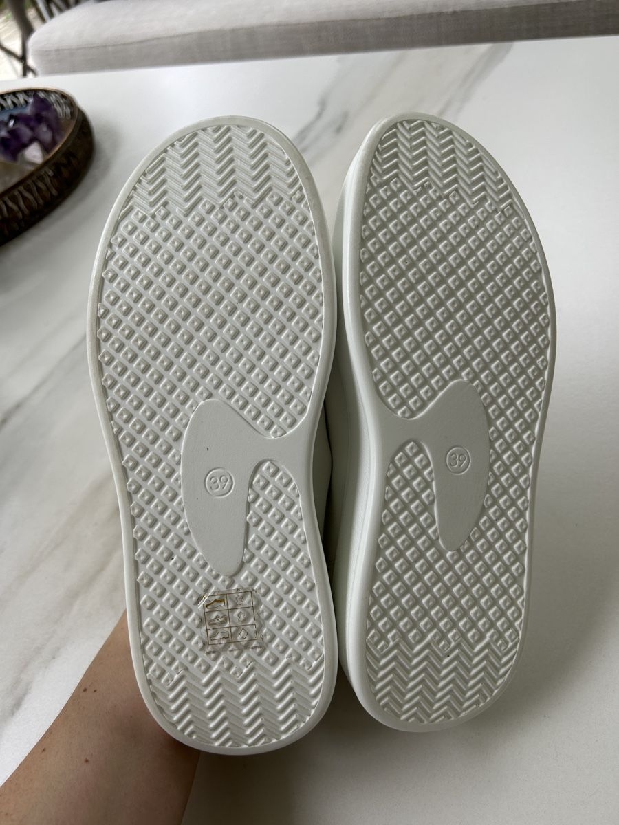 Damenschuhe: White leather sneakers – Neu (gemäss Beschreibung) aus Pfeffingen von Eva_GoVintage 2
