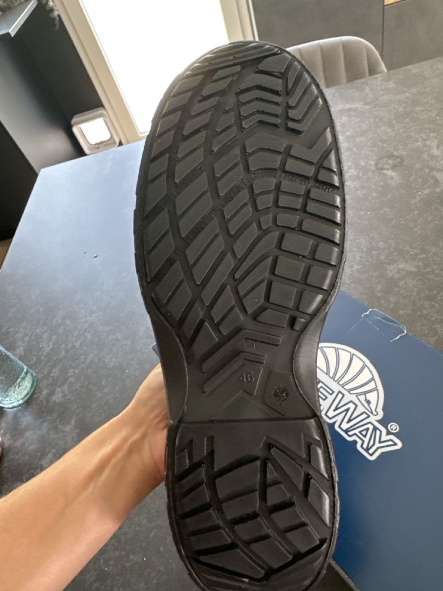 Herrenschuhe: Chaussures Safeway Tulip_20 S2 SRC Noir T.46 – Neu und originalverpackt aus Vouvry von Laurie1896 2