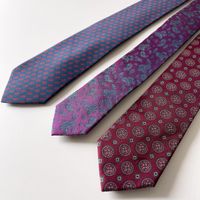 SET OF SILK TIES 