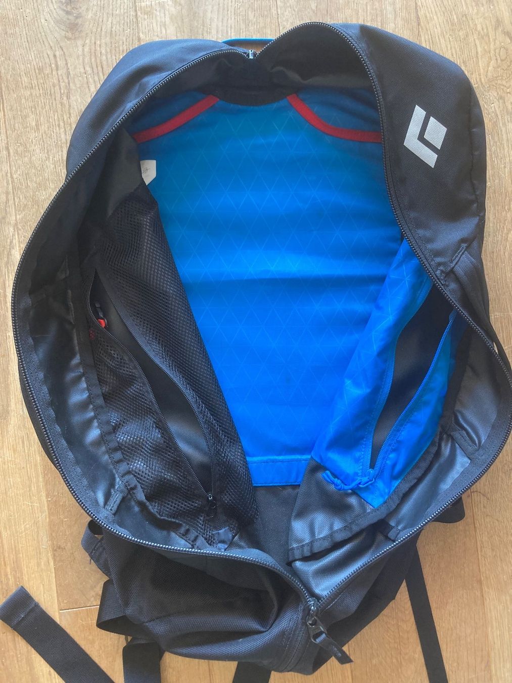 Black Diamond Zaini: Kletterrucksack Black Diamond-Stone Duffel 42 – Usato da Hasliberg Goldern venduto da clarma 2