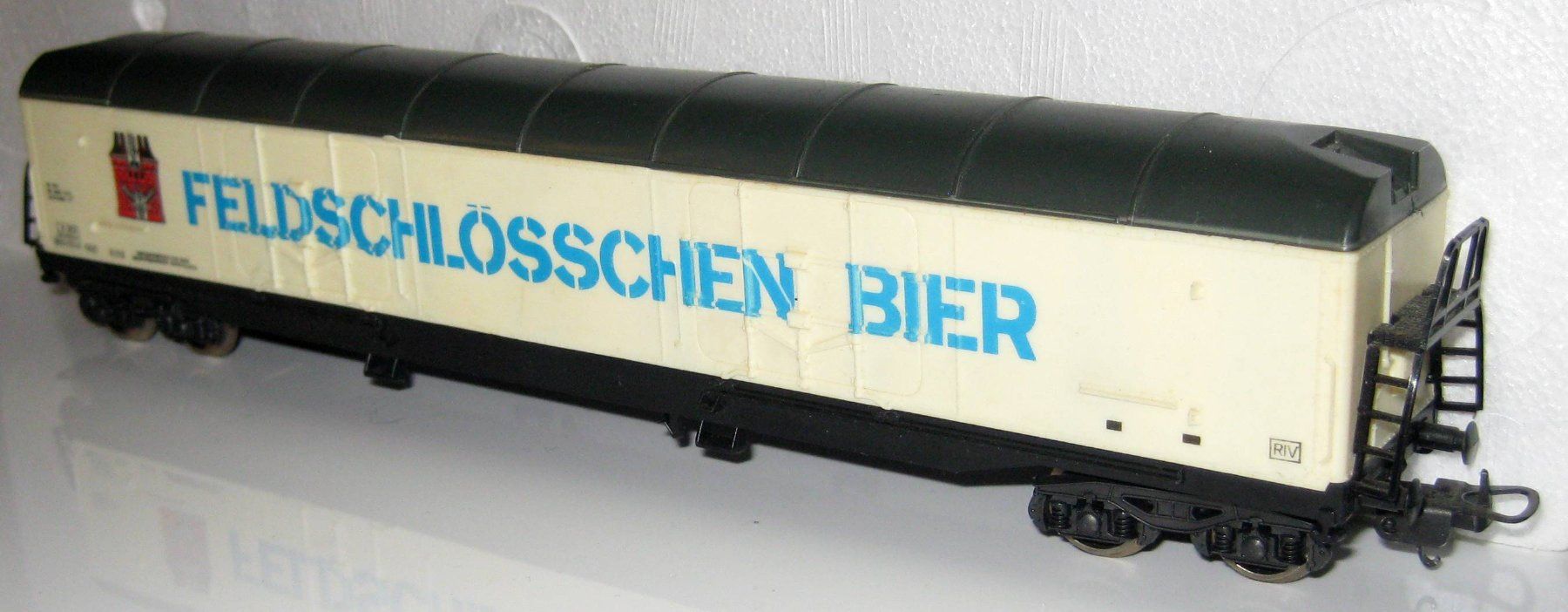 Lima Modelleisenbahnen: LIMA 303195 Feldschlösschen Bier, DC, Ep.IV, DC, OVP – Gebraucht aus Yverdon les Bains von f751m 1