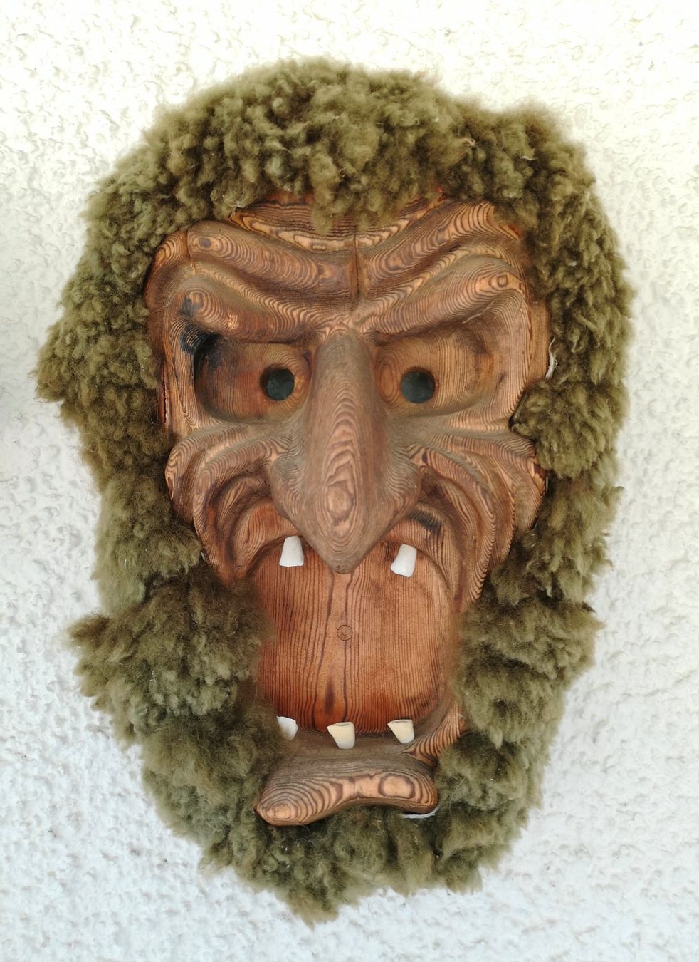 Masken: Wallisermaske – Gebraucht aus Teufen ZH von Frey2