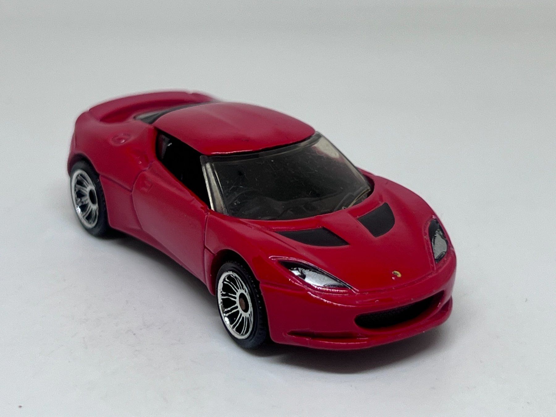 Matchbox Modellini d'auto: Matchbox Lotus 2008 #551 – Usato da Wildegg venduto da LaaBoutique