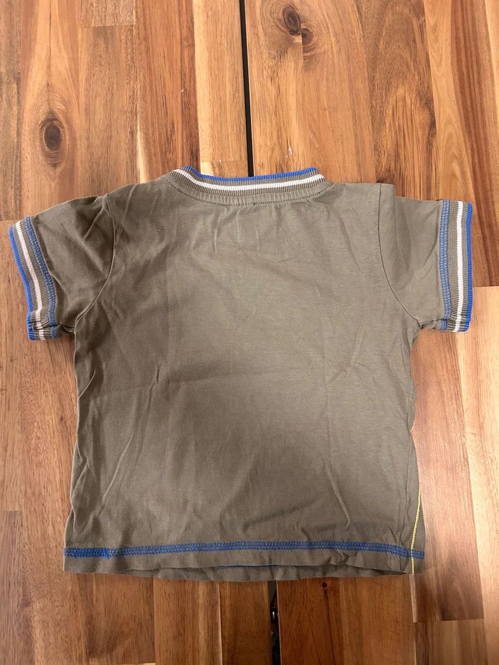 Camicie, T-shirt & Polo: T-Shirt Gr. 80 – Usato da Würenlingen venduto da meadc 1