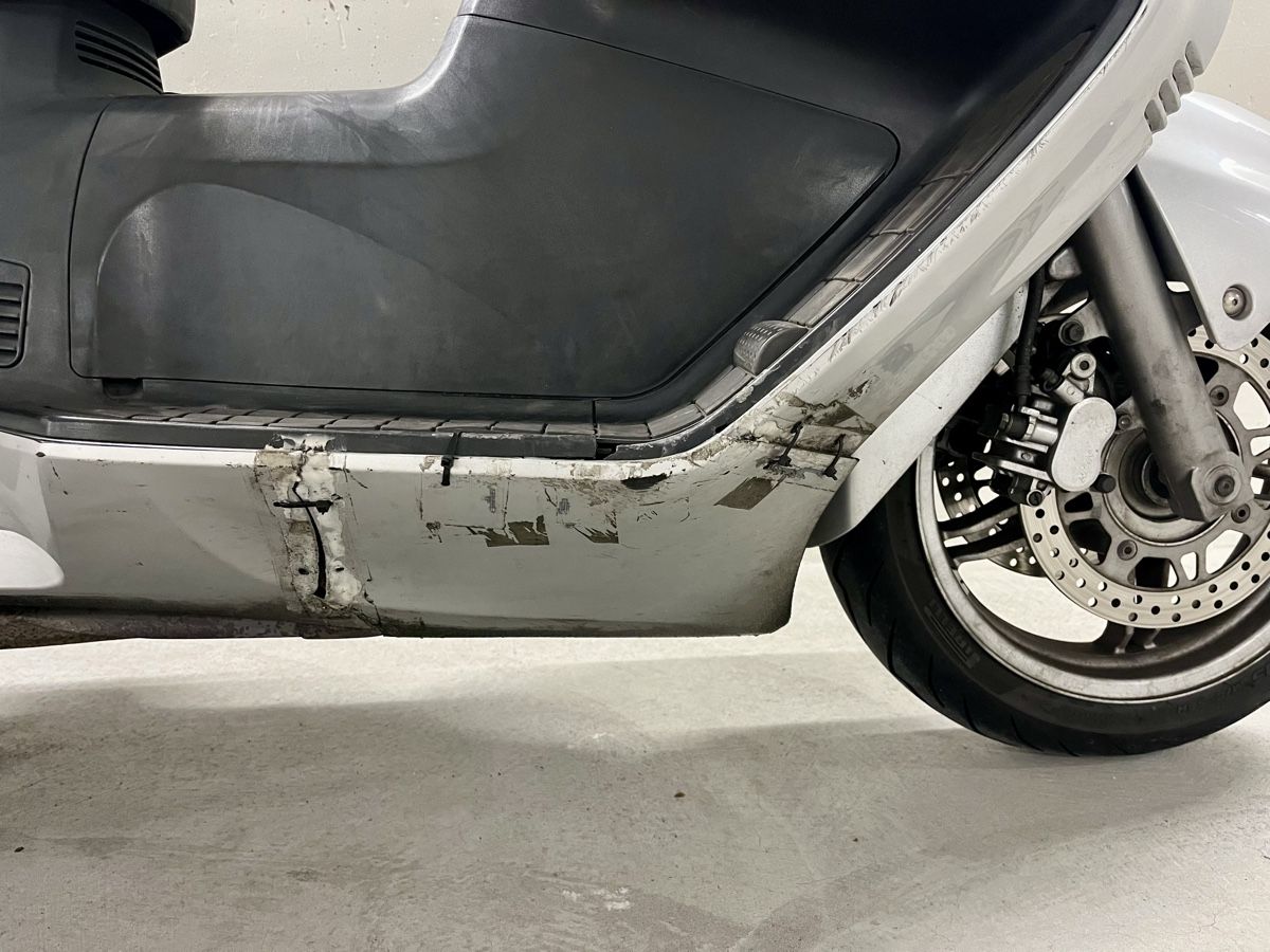 Suzuki Scooter: Suzuki Burgman AN 650 - Silver – Usato da Zürich venduto da eri_hm6j 4