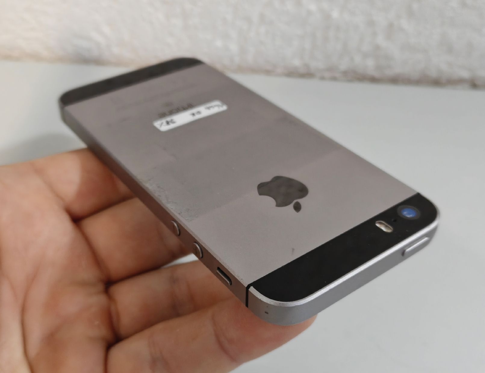 Apple Telefoni cellulari / Smartphones: iPhone SE – Usato da Ehrendingen venduto da Rocky985 5
