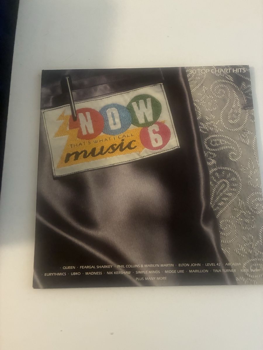 Dischi in vinile: NOW 6 Doppel LP! – Usato da Adliswil venduto da Datty