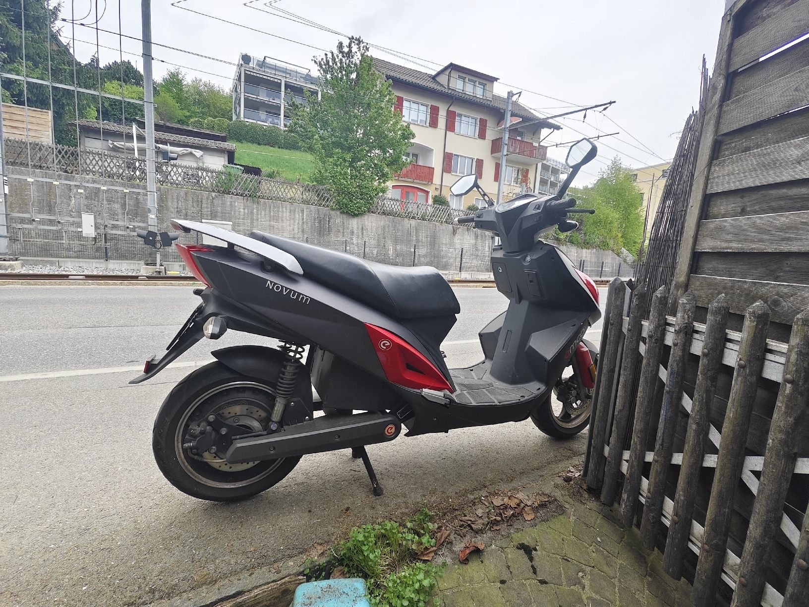 Strada: Emco Novum 77 Elektroroller – Difettoso da Niederteufen venduto da Fredl7 4