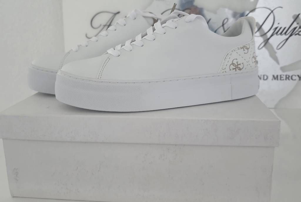 Damenschuhe:  Original Guess Sneaker  NEU  Grösse 40 – Neu und originalverpackt aus Volketswil von muz_md7v 3