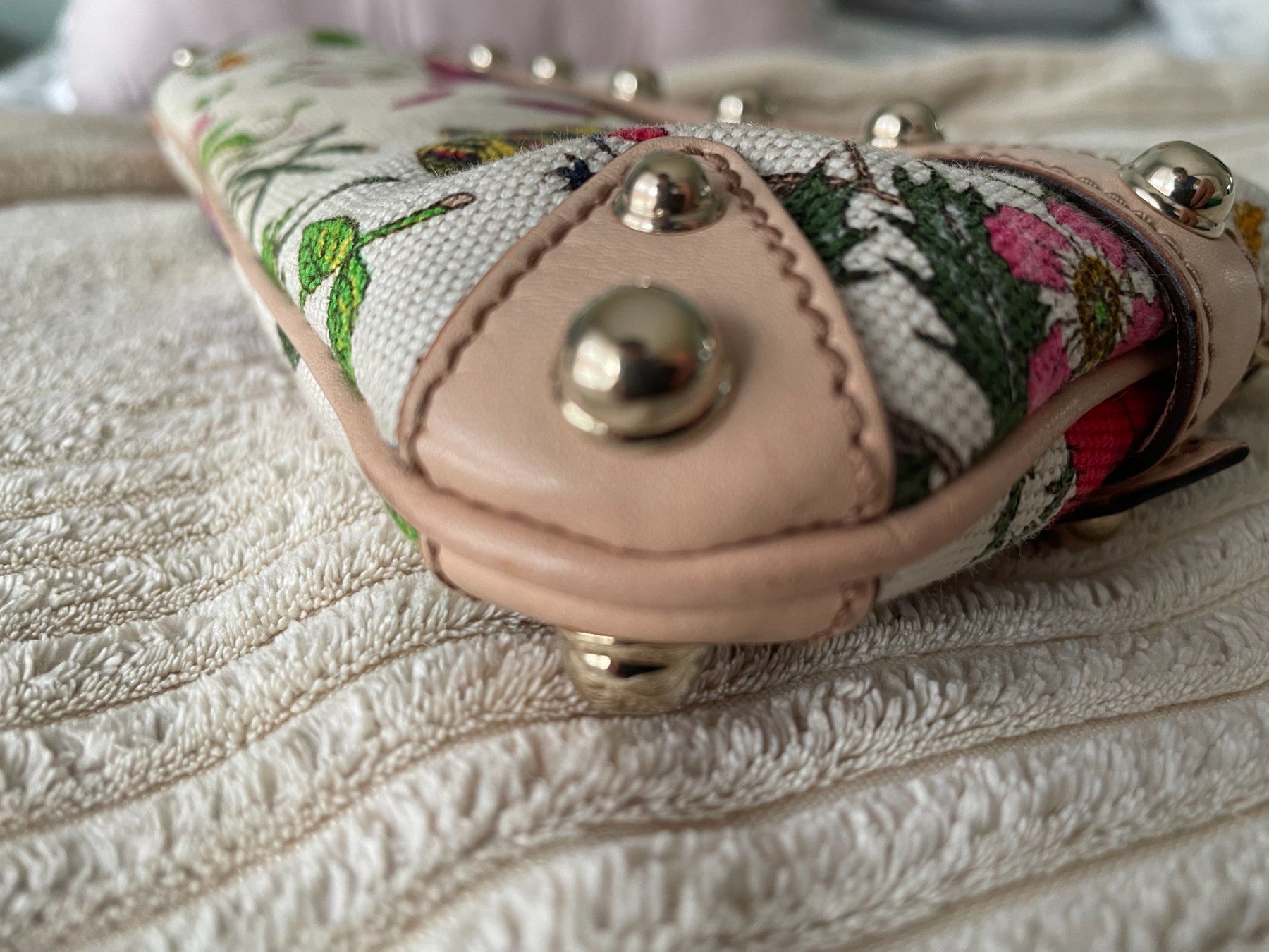 Gucci Sacs femmes: Gucci Flora geblümt – D'occasion à Muttenz par einfach-schoen 4