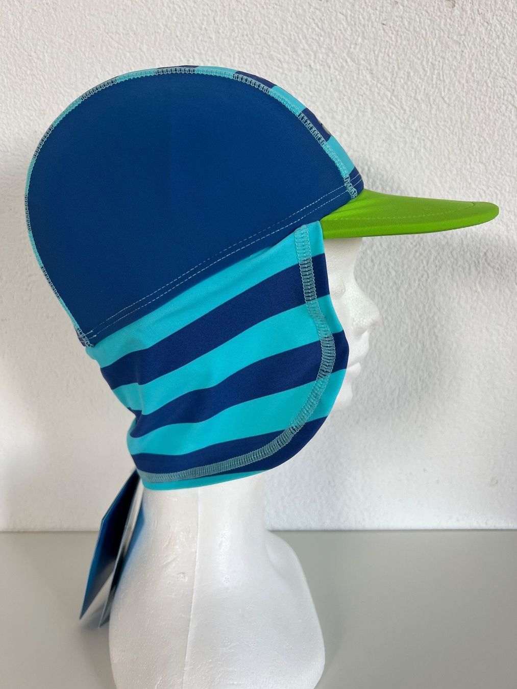 Migros Altro abbigliamento per bambino: UV 50+ Sonnenhut 98-122 – Nuovo e nell'imballaggio originale da Lengnau BE venduto da Rubin27 3