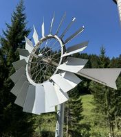 Hochwertiges Windrad von wind-rad.ch inkl. verzinkter Stange