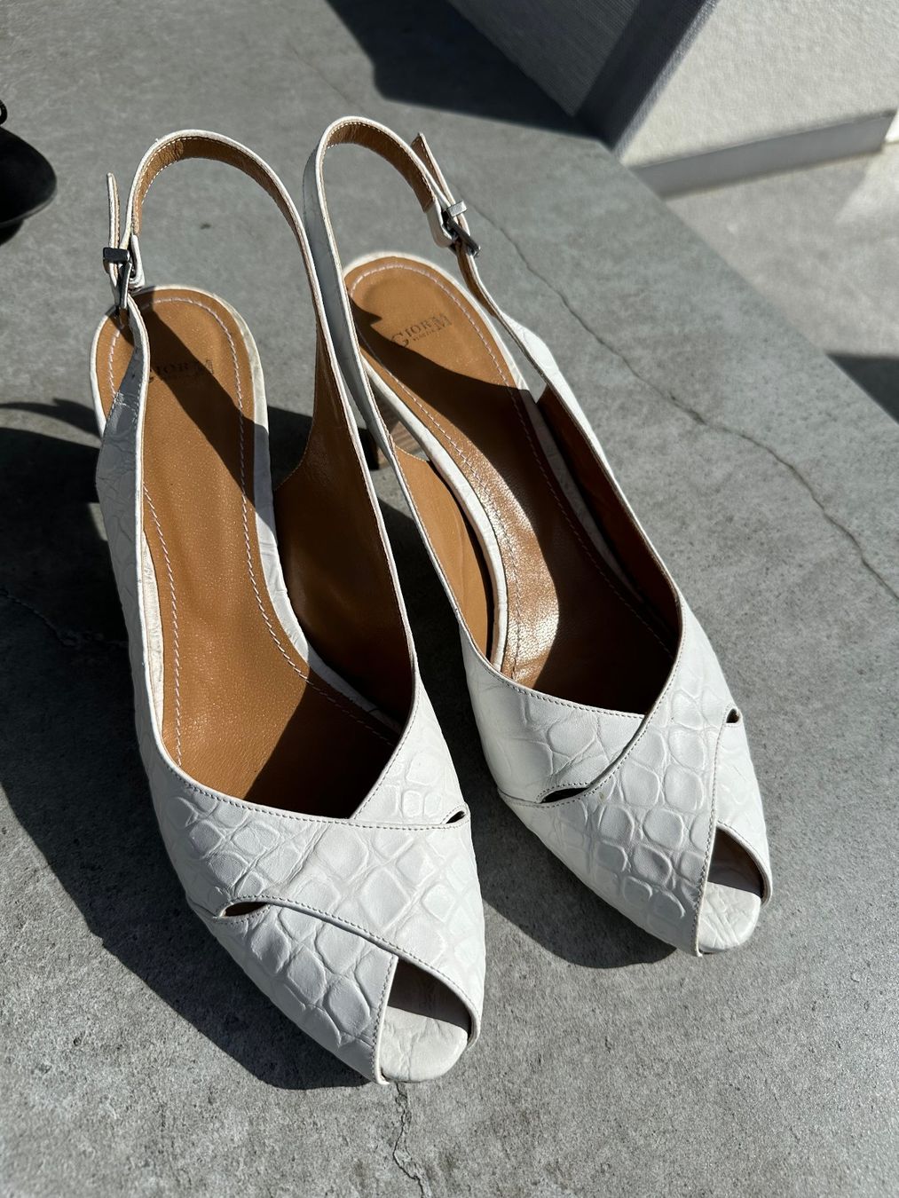 Scarpe da donna: Diverse Neuwertige Schuhe einmal getragen – Usato da Weinfelden venduto da vondax 4