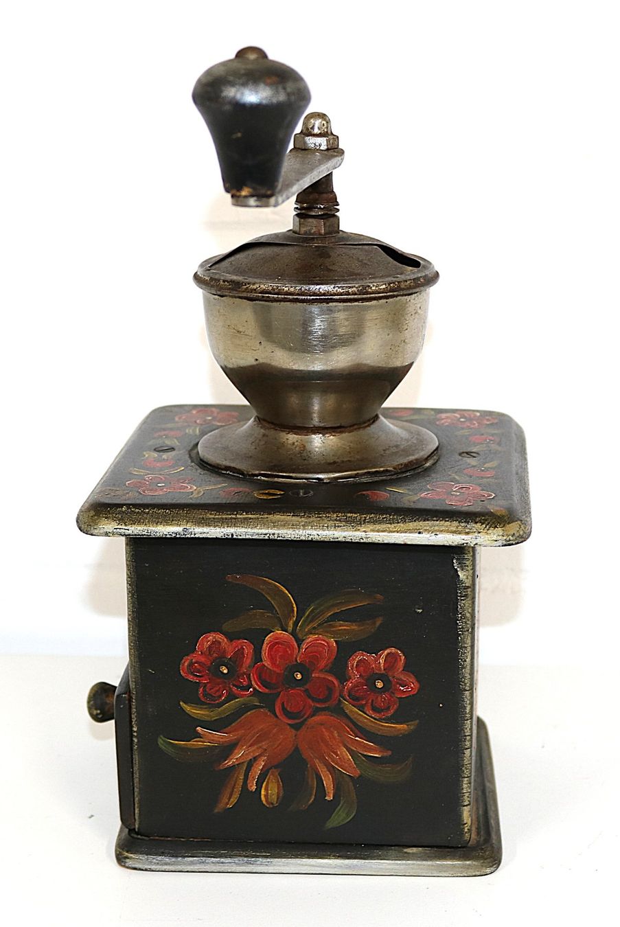 Elettrodomestici da cucina: Antike Kaffeemühle Holz mit Blumenmuster – Usato da Volketswil venduto da brockipfannenstil 1