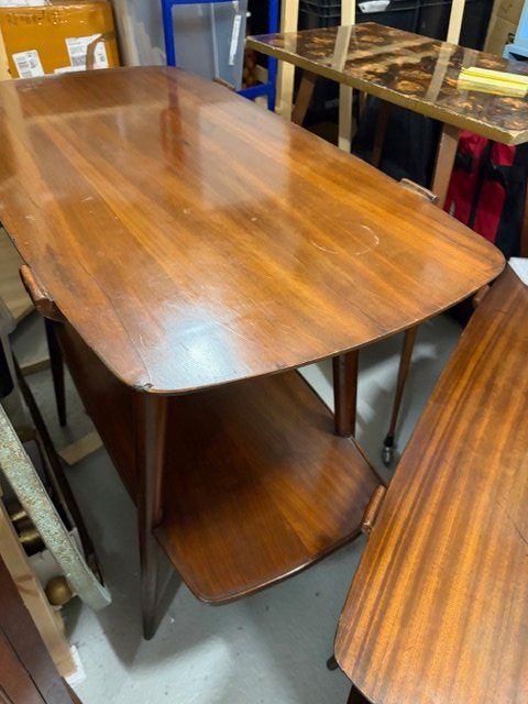 Tavoli: Sofatisch und Regal – Usato da Zürich venduto da alchenha 3