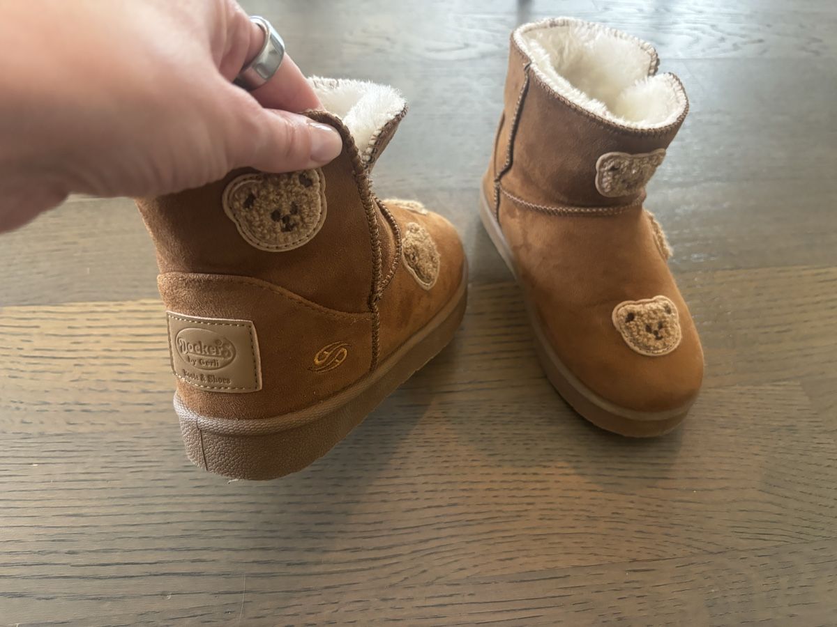 Scarpe per ragazzi: Neue WinterSchuhe – Nuovo (secondo la descrizione) da Lenzburg venduto da Kriiis 2
