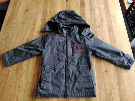 🎉 Übergangs-Jacke grau, Gr. 4 = ca. 104, Bestway