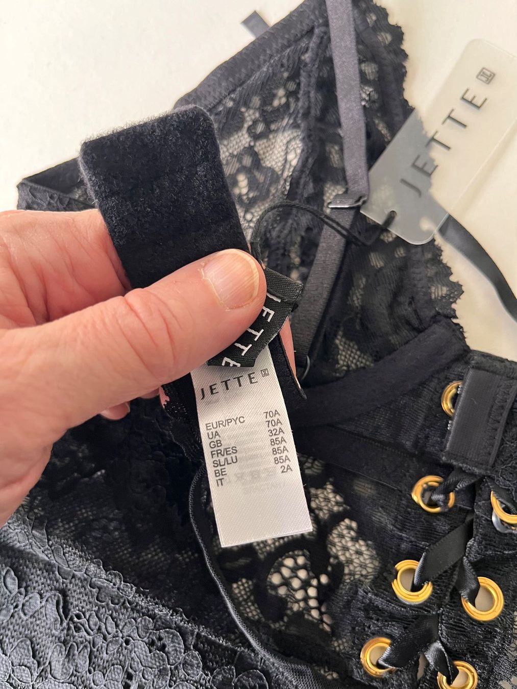 Altra biancheria intima: JETTE, Spitzen-Body, Grösse 70A, Farbe Schwarz – Nuovo e nell'imballaggio originale da Rudolfstetten venduto da gst_g7xl 8