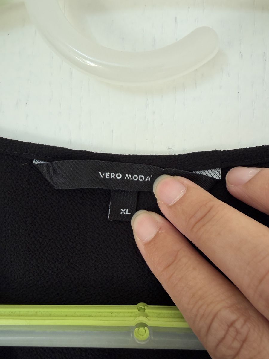 Vero Moda T-shirt: Shirt Grösse XL – Nuovo (secondo la descrizione) da Schübelbach venduto da Sambodscha 1