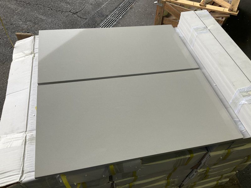 Rivestimenti per pavimenti: Quarzkomposit Fliesen 60x30cm – Nuovo e nell'imballaggio originale da Dorf venduto da Zur-Lingg