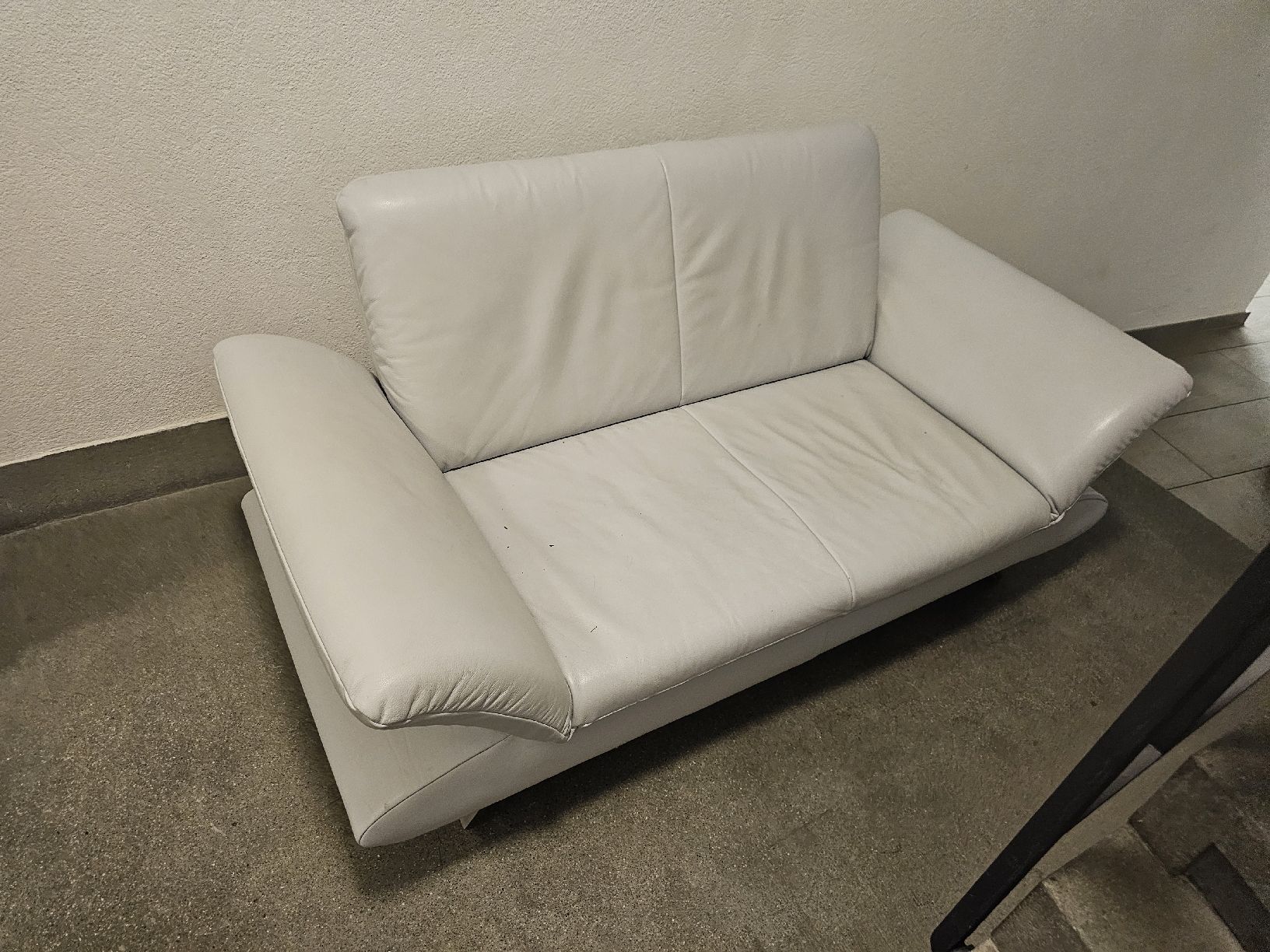 Koinor Sofas: koinor leather sofa. light blue – Gebraucht aus Zürich von cos_ws7b 1