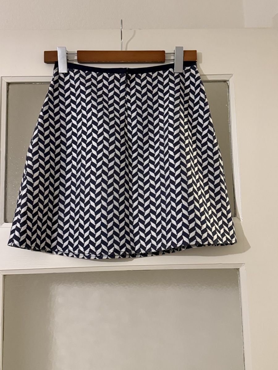 Esprit Gonne: Esprit Minirock Grösse 34 – Nuovo (secondo la descrizione) da Basel venduto da zukk_